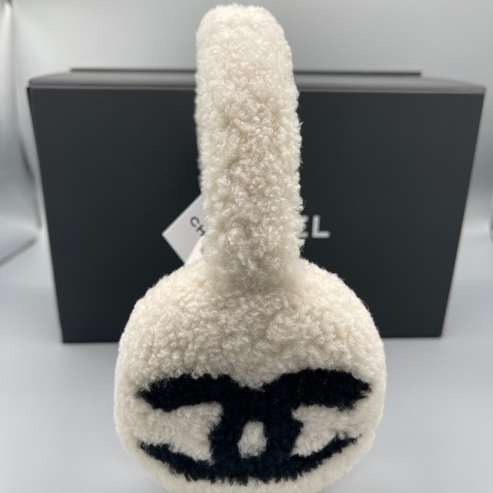 CHANEL EARMUFFS